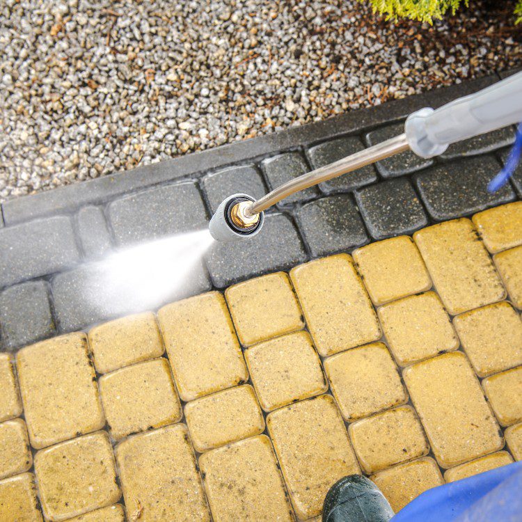 Pressure washing and cleaning services in Frisco, TX